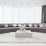 Feeria דירה