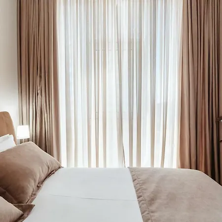 Feeria Apartment *